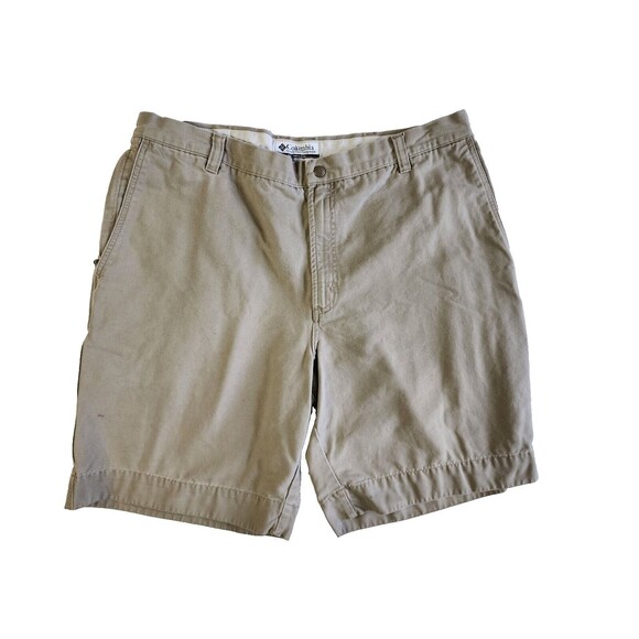 Columbia Sportswear Co. Men's Size 38 Khaki Chino Shorts Embroidered Pocket Logo - Picture 12 of 16